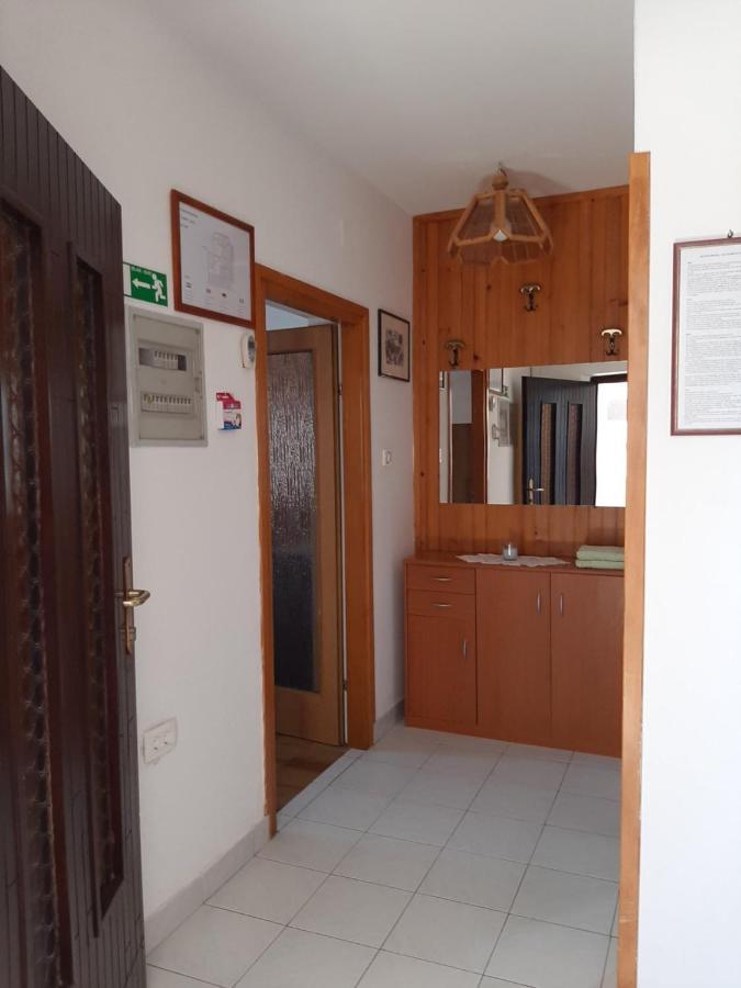 Apartments Grozdana Crikvenica Eksteriør billede